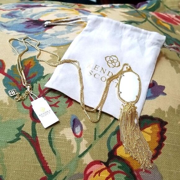 KENDRA SCOTT RAYNE NECKLACE IN WHITE MOP!!! NWT!!! GIFTED To ME!!! - Picture 6 of 10